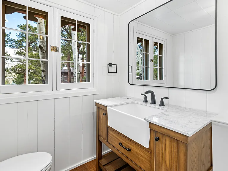 881 Spring St #1 — Photo 3
