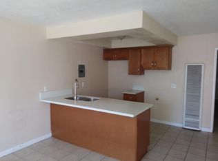 16105 Eucalyptus Ave APT 6, Bellflower, CA 90706