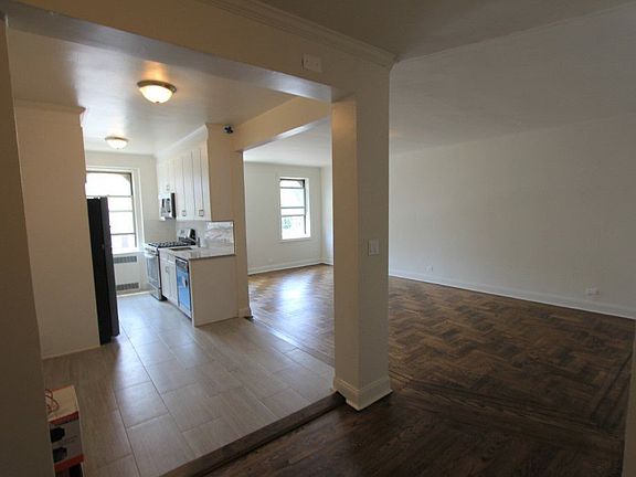 3rd image of 4750 41st St APT 1D