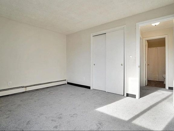 4th image of 35 Log St APT 3D