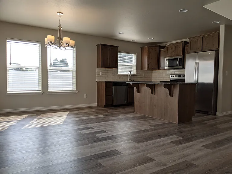 2995 Lisa Ct — Photo 3