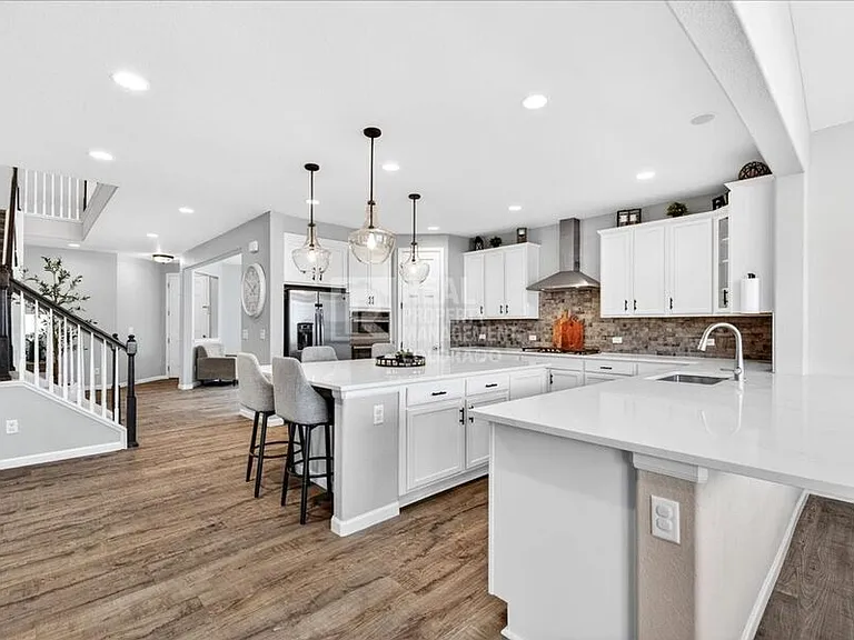 5176 Ditmars Trl — Photo 19