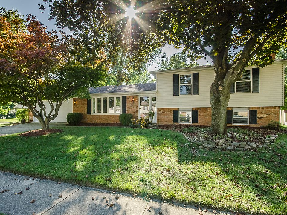 1st image of 381 Depauw Ct