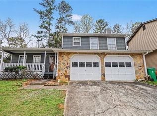 6319 Phillips Creek Dr, Lithonia, GA 30058