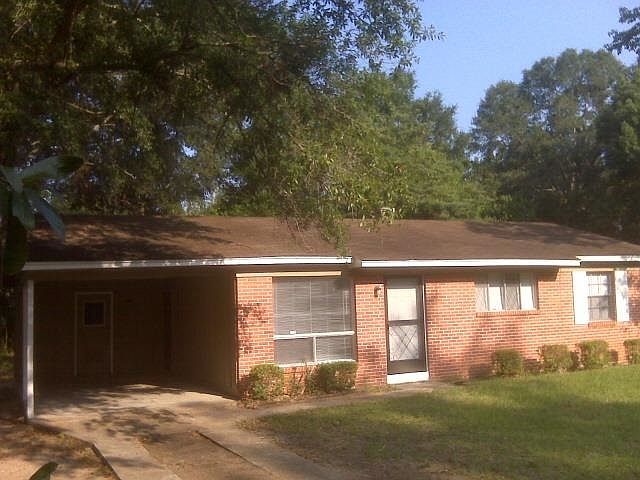 1st image of 3520 Sunnyside Dr