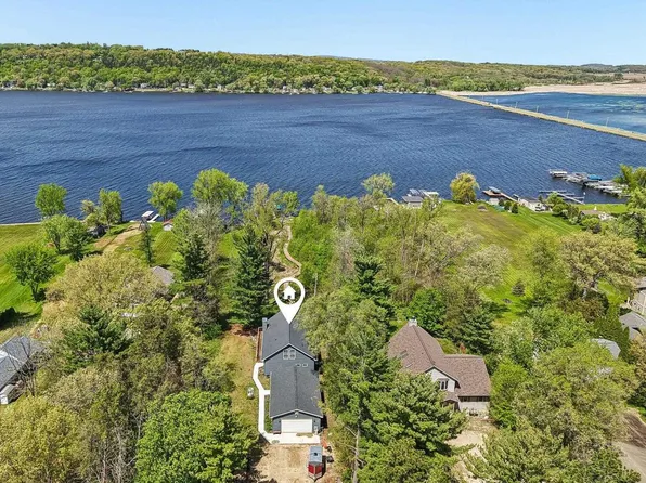 W10582 County Road V, Poynette, WI 53955