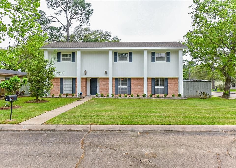 1st image of 402 Glenlea Dr