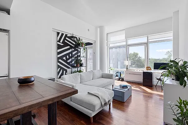 Rented by Nest Seekers International | media 3