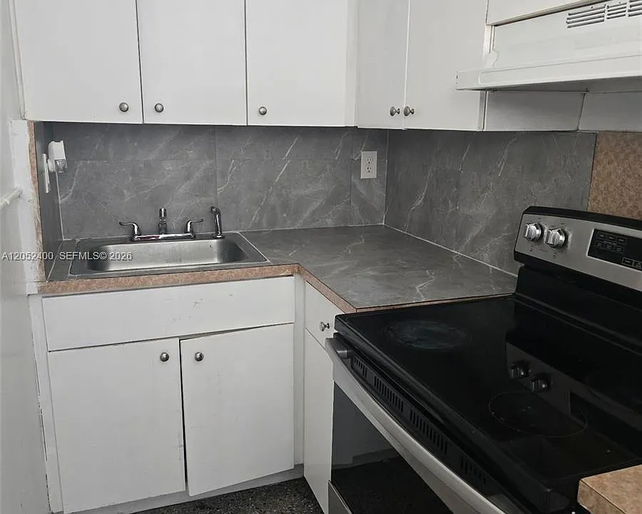 250 SW 11th Ave #6