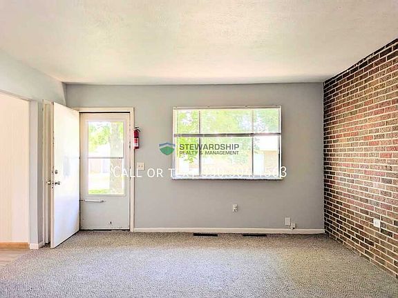 4th image of 15251 Lincoln Way W