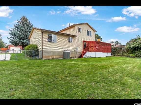 3rd image of 3880 W Seagull Dr