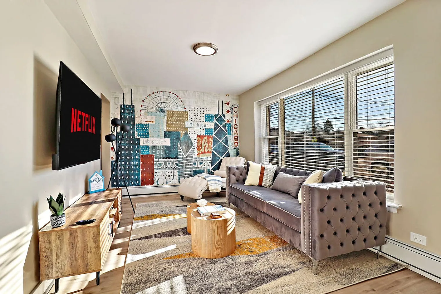 2 bed, 1.0 bath, $2,238 — Photo 1