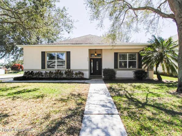 513 Hollow Glen Dr, Titusville, FL 32780