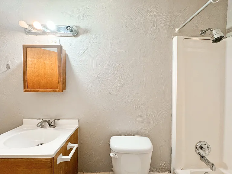 5727 Phillips Ave #1 — Photo 10
