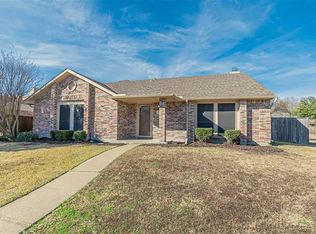 9233 Shipman St, Rowlett, TX 75088