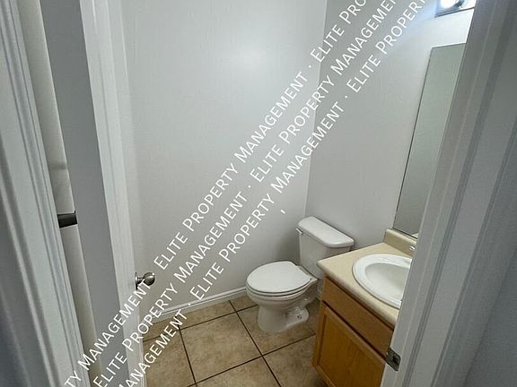 5th image of 6837 W Valley Maple Dr