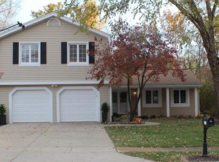509 Westernmill Dr, Chesterfield, MO 63017