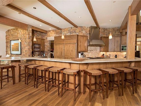 4th image of 131 Windwood Cir