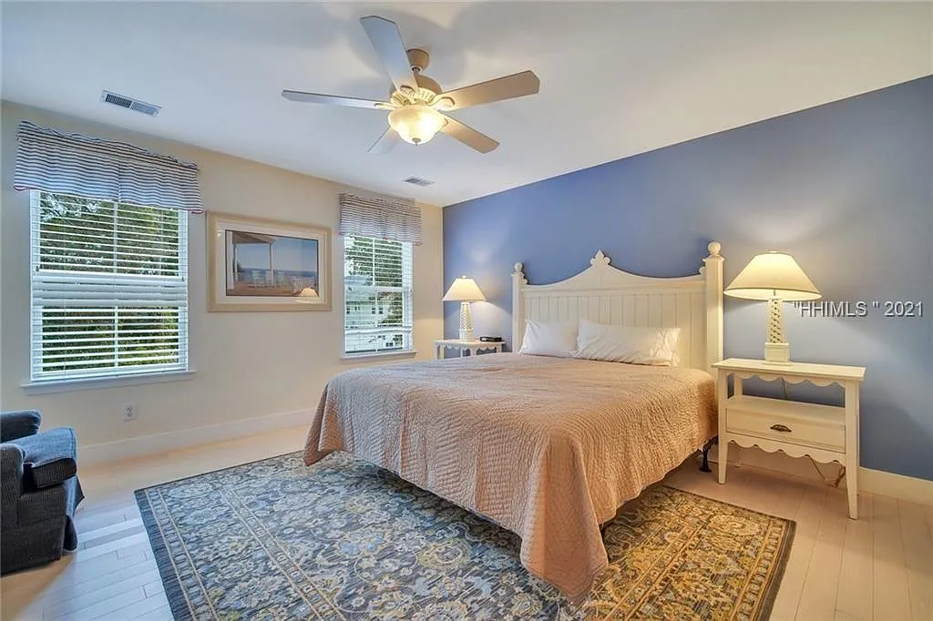 3 bed, 1728 sqft, $3,000 — Photo 3