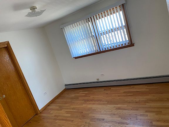 4th image of 5697 S Archer Ave #3