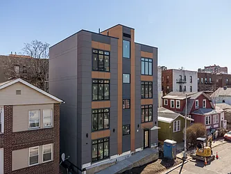 3017 Brighton 8th Street in Brighton Beach