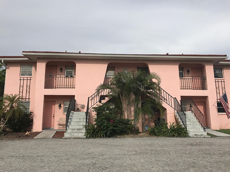 1st image of 2619 Magdalina Dr #A