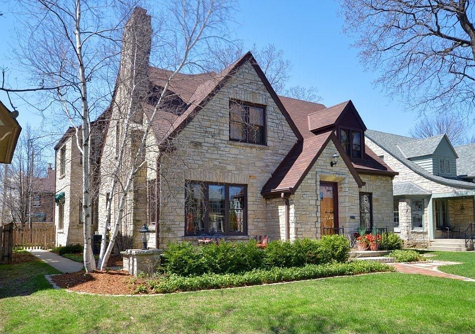 1st image of 5549 N Diversey Blvd