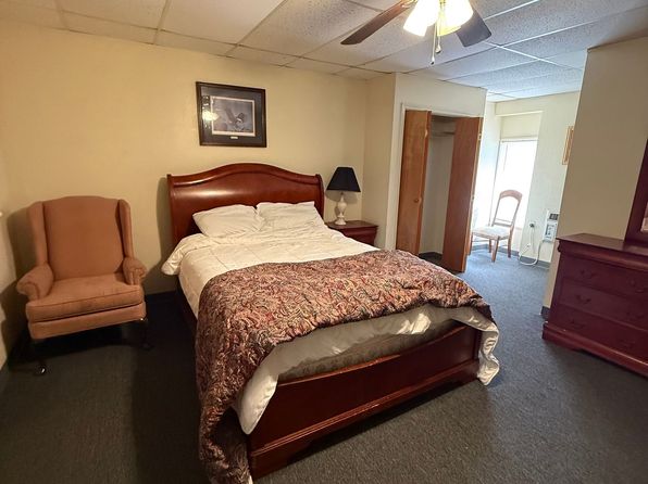 603 S Creek Ave #143