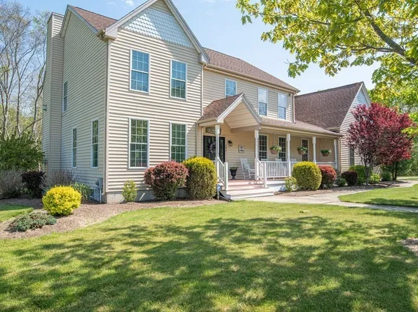 504 Marion Ave, Dighton, MA 02715