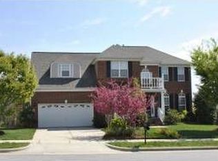 1019 Upchurch Farm Ln, Cary, NC 27519