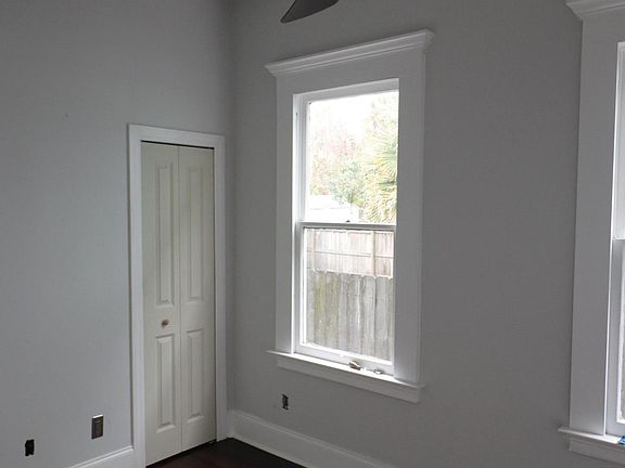 5th image of 1714 Market St