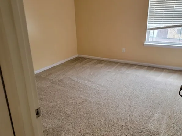 743 Hot Springs Trl, McDonough, GA 30252