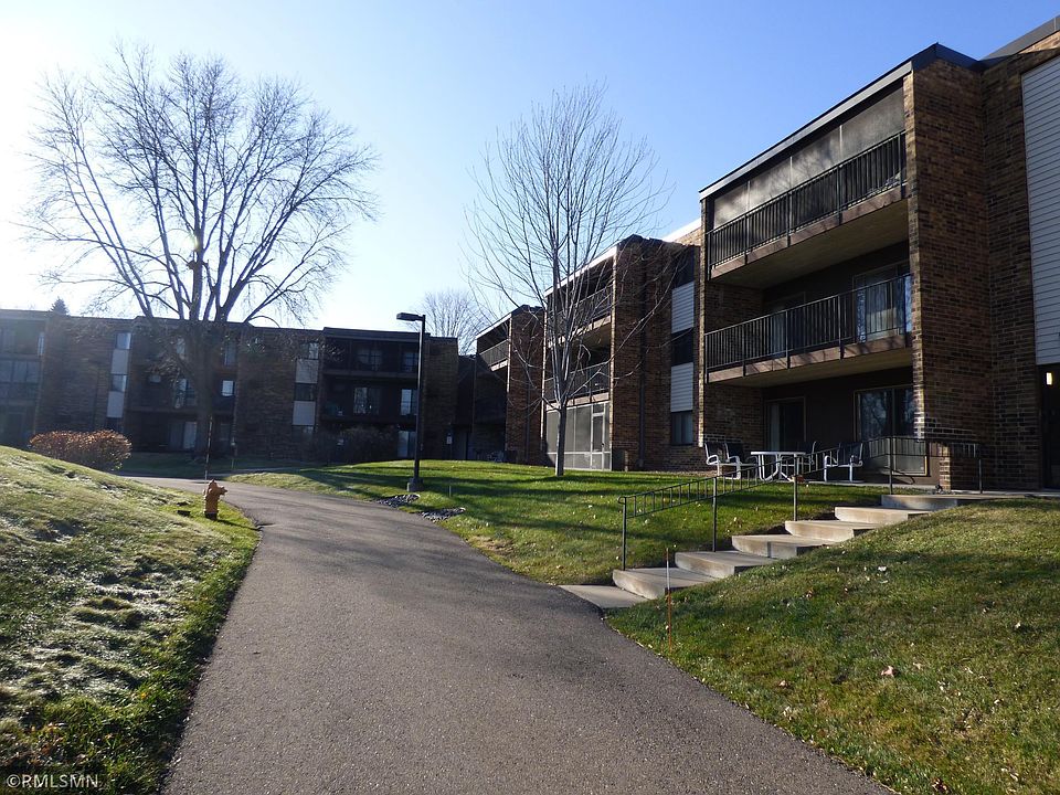 1st image of 35 Nathan Ln N APT 208