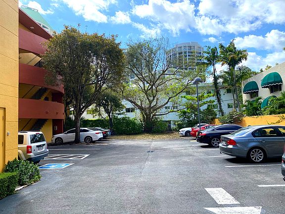 2nd image of 2756 Day Ave APT 404