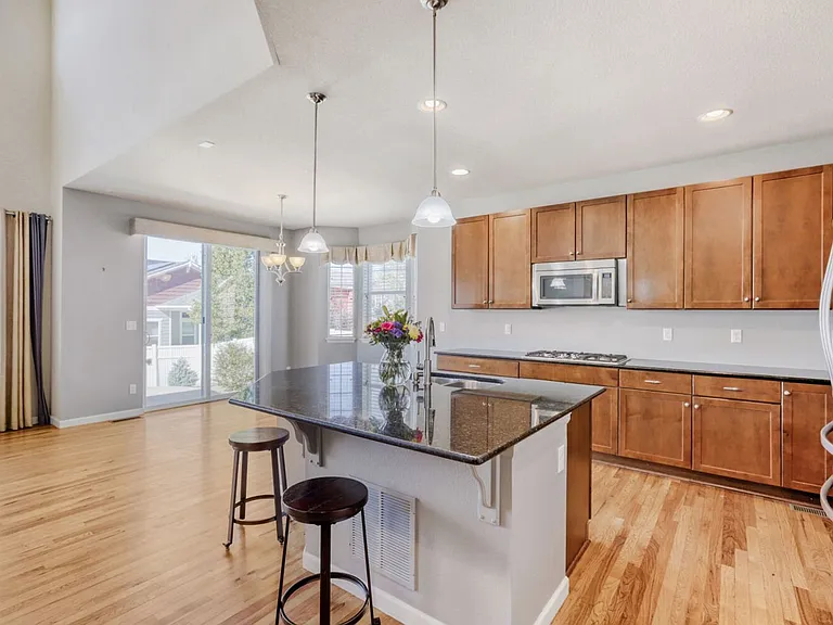 5016 Kimberly Pl — Photo 9