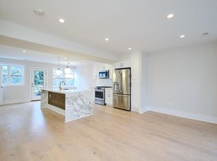 5727 6th St NW, Washington, DC 20011