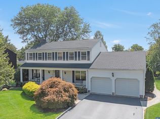 837 Ellis Pl, Oradell, NJ 07649