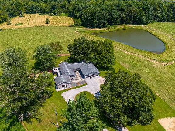 2nd image of 2930 Campground Rd