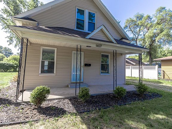 3rd image of 6637 Convent Blvd