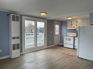 190 Ashworth Ave #3A, Hampton, NH 03842