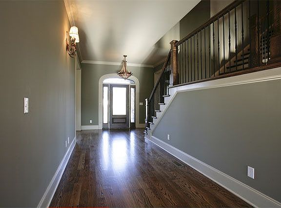 2nd image of 2999 McLemore Cir