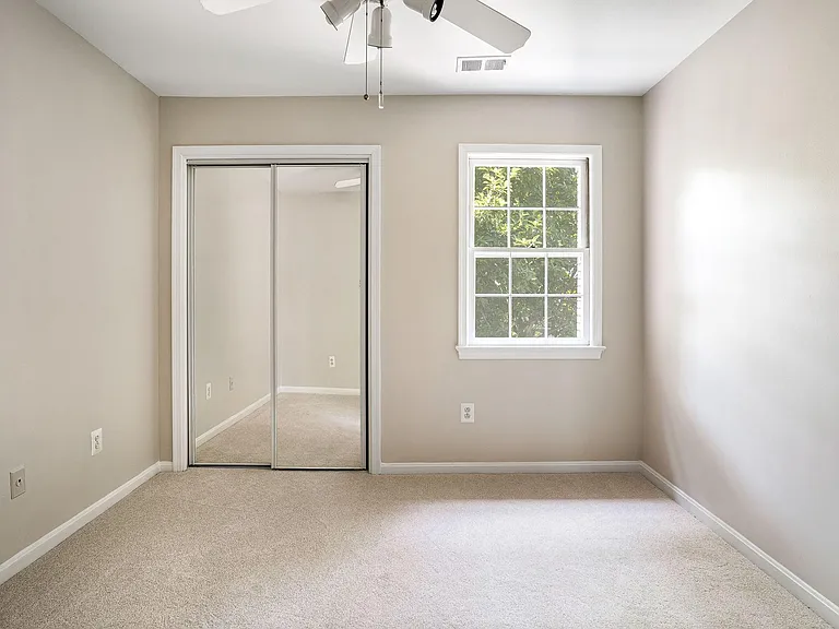 2804 Balliett Ct — Photo 15