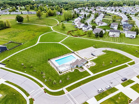 3rd image of 125 Natalie Ln