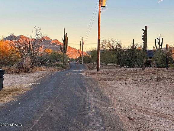 3rd image of 31031 N 69TH STREET Street