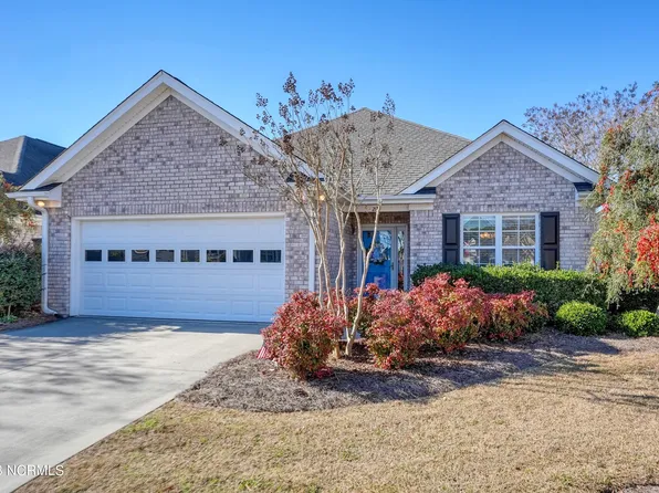 2137 Maple Leaf Drive, Southport, NC 28461