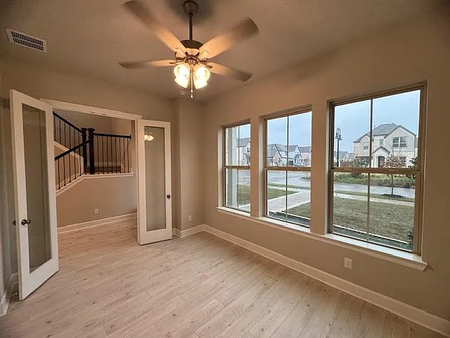 700 Prairie Falcon Dr — Photo 11