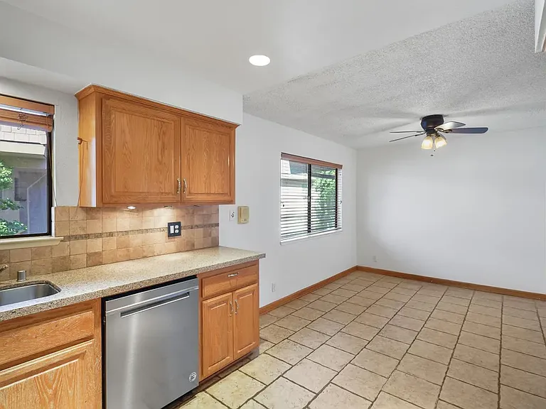 9000 Vanalden Ave #127 — Photo 36