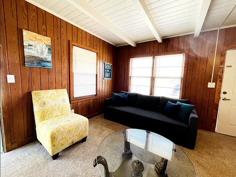 2104 Perrin Dr #1 — Photo 13
