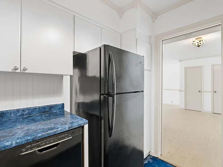 2601 Bellefontaine St #B105 — Photo 15