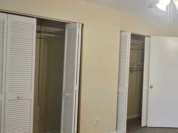 9092 NW 40th St #4, Pompano Beach, FL 33065